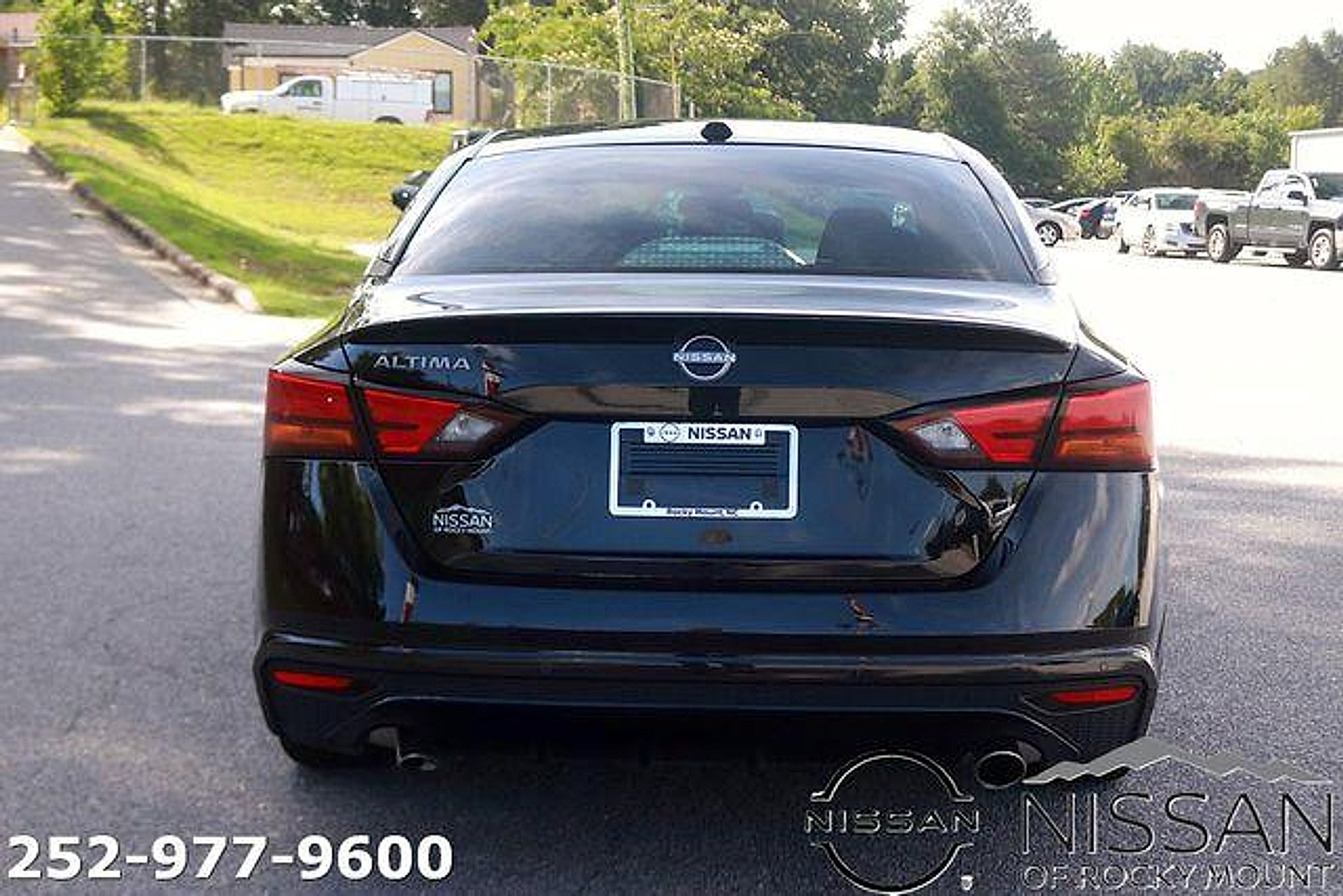 Certified 2025 Nissan Altima 2.5 SV w/ SV Premium Package FWD image 6