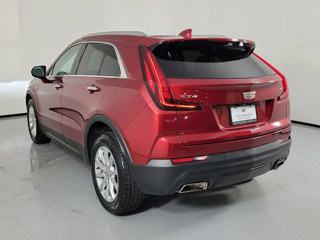 Used 2023 Cadillac XT4 Luxury w/ Driver Awareness Package FWD image 4
