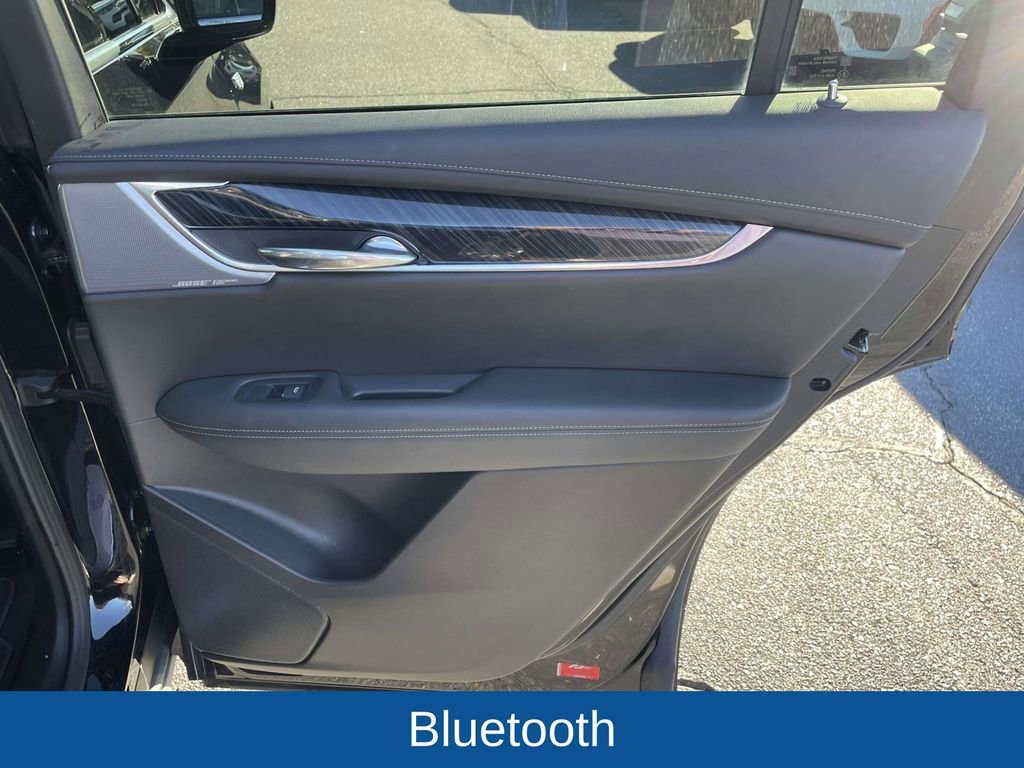 Used 2023 Cadillac XT6 Premium Luxury image 18