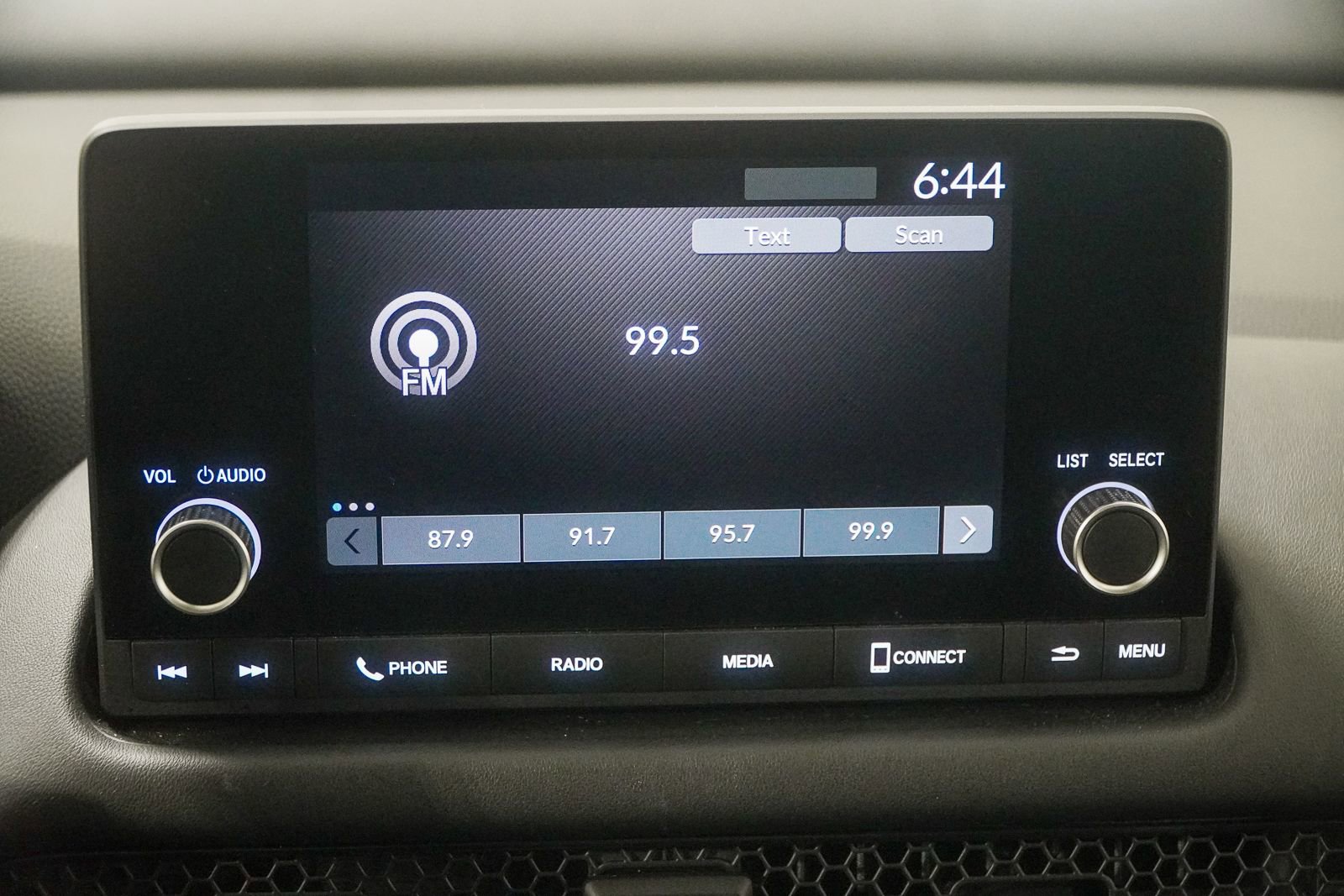 Used 2023 Honda HR-V LX image 26
