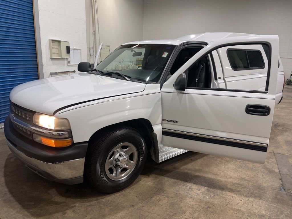 Used 2000 Chevrolet Silverado 1500 Base w/ Exterior Appearance Pkg image 22