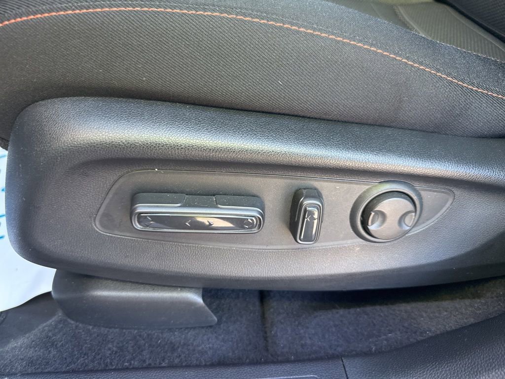 Certified 2025 Honda CR-V Sport image 23