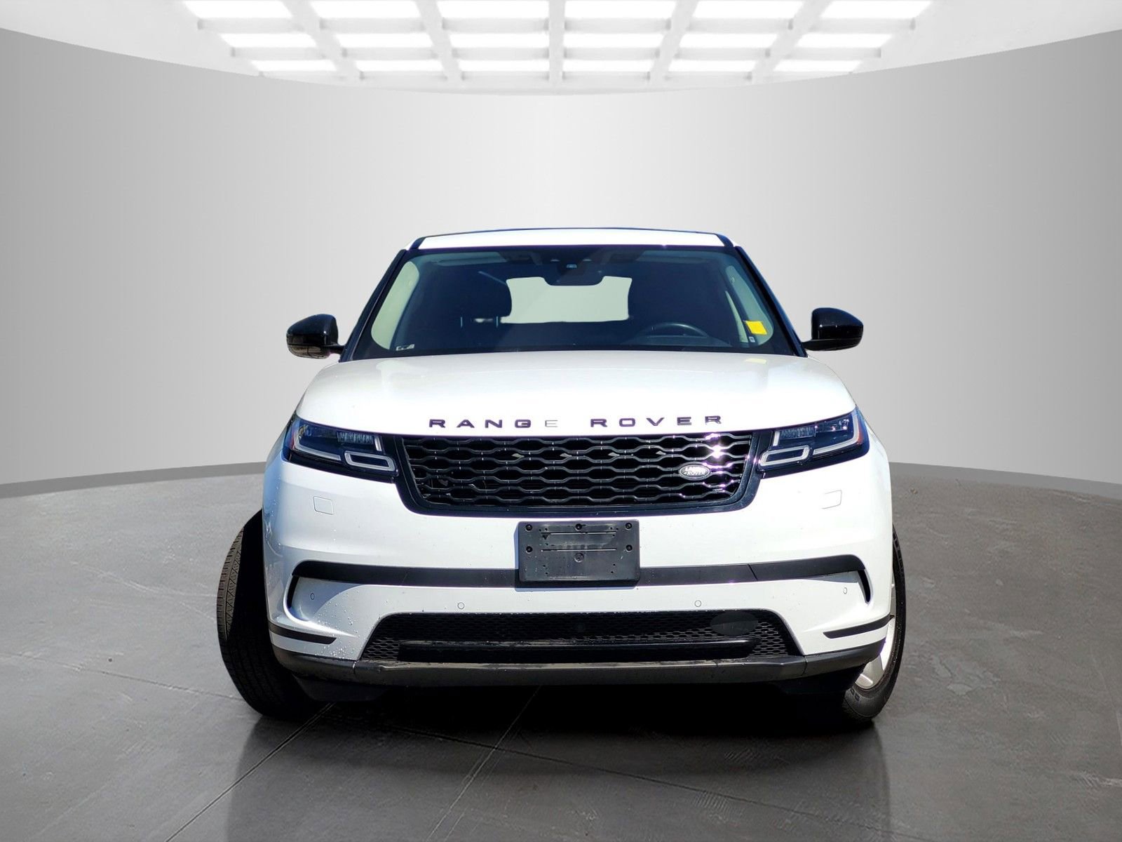 Used 2020 Land Rover Range Rover Velar S AWD/4WD image 2
