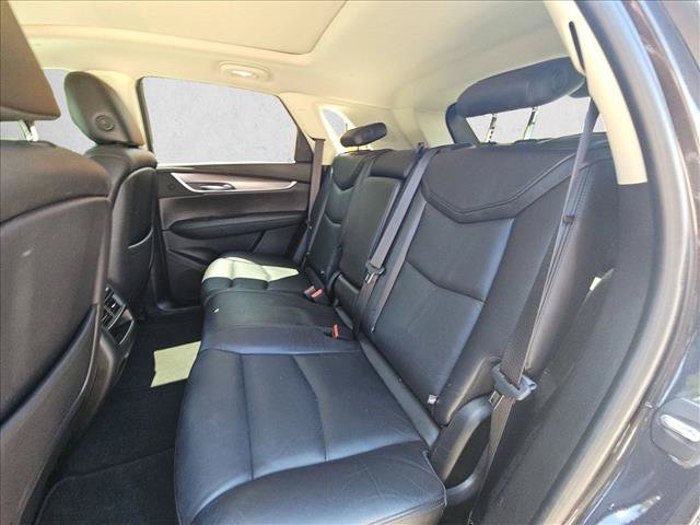 Used 2018 Cadillac XT5 Premium Luxury w/ Driver Assist Package AWD/4WD image 16