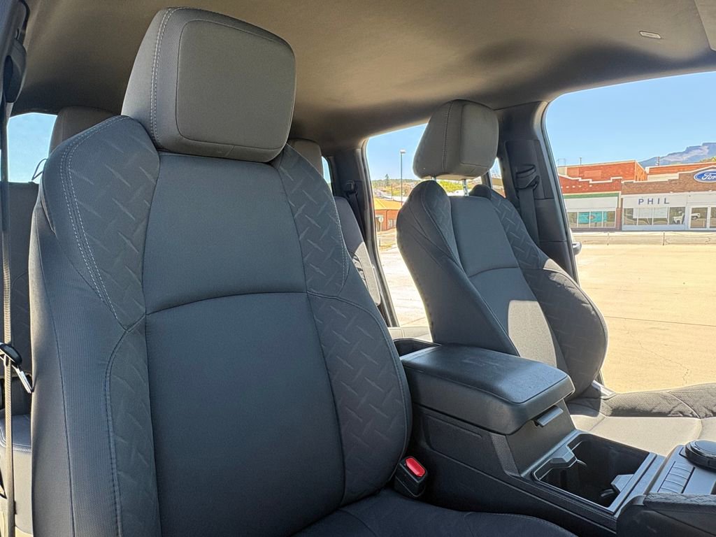 Used 2024 Toyota Tacoma SR image 12