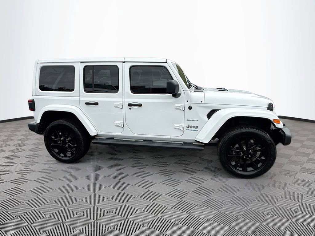 Used 2021 Jeep Wrangler Unlimited Sahara w/ Safety Group image 5
