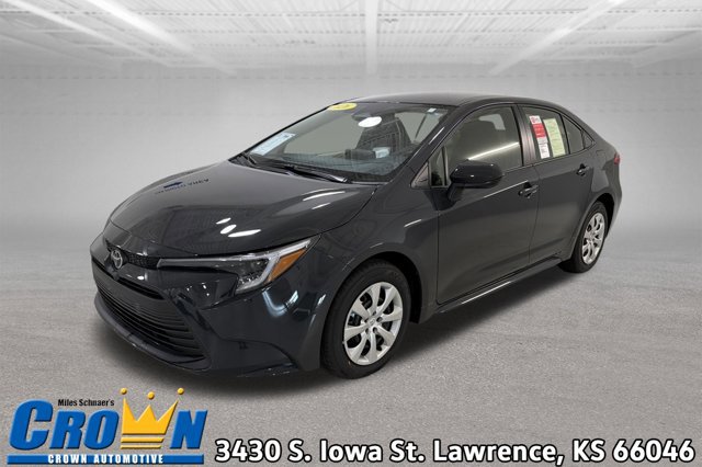 Used 2026 Toyota Corolla LE FWD video 1