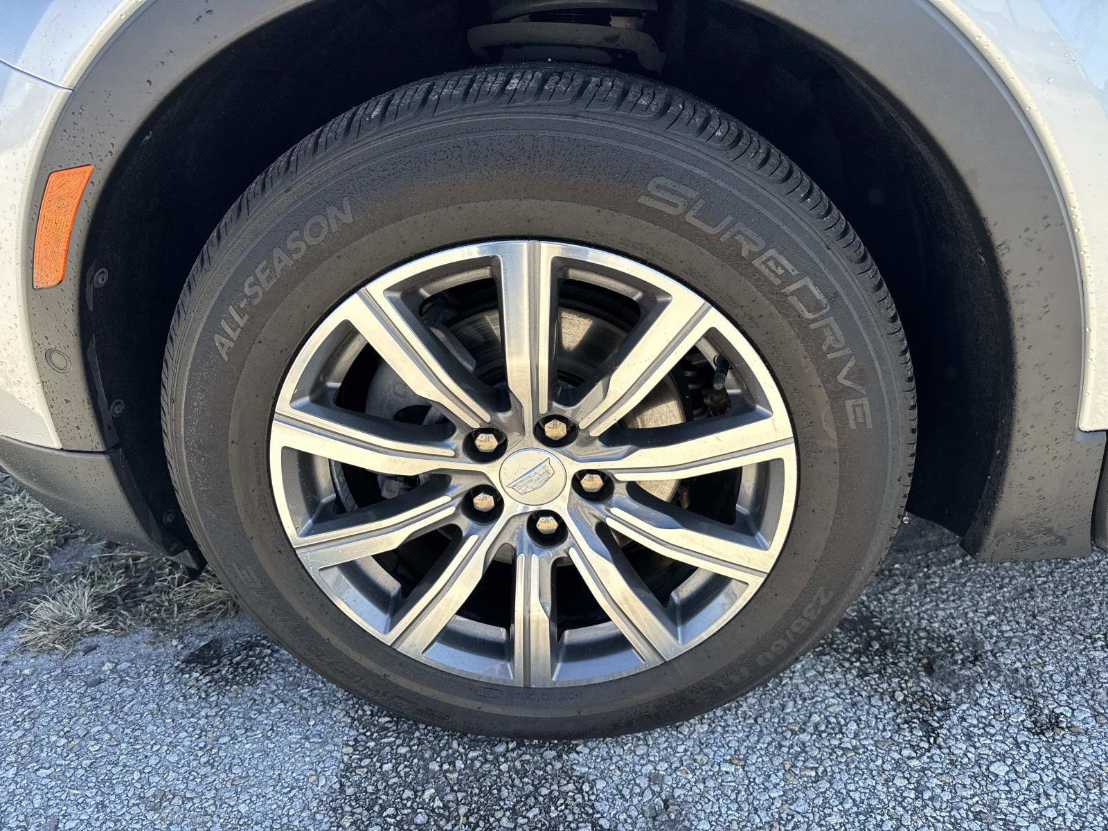 Used 2022 Cadillac XT4 Sport w/ Enhanced Visibility Package image 10