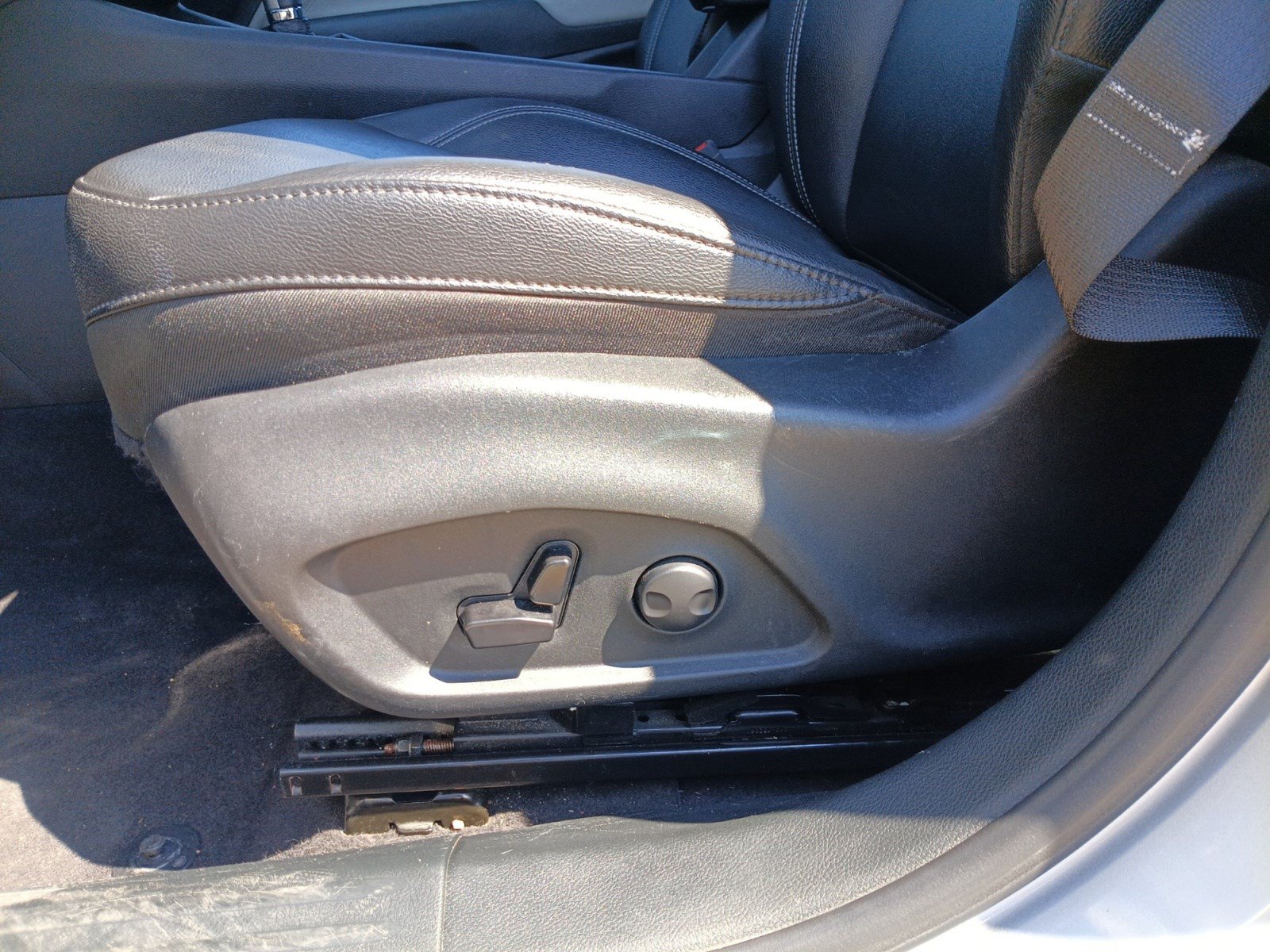 Used 2025 Jeep Compass Limited AWD/4WD image 15