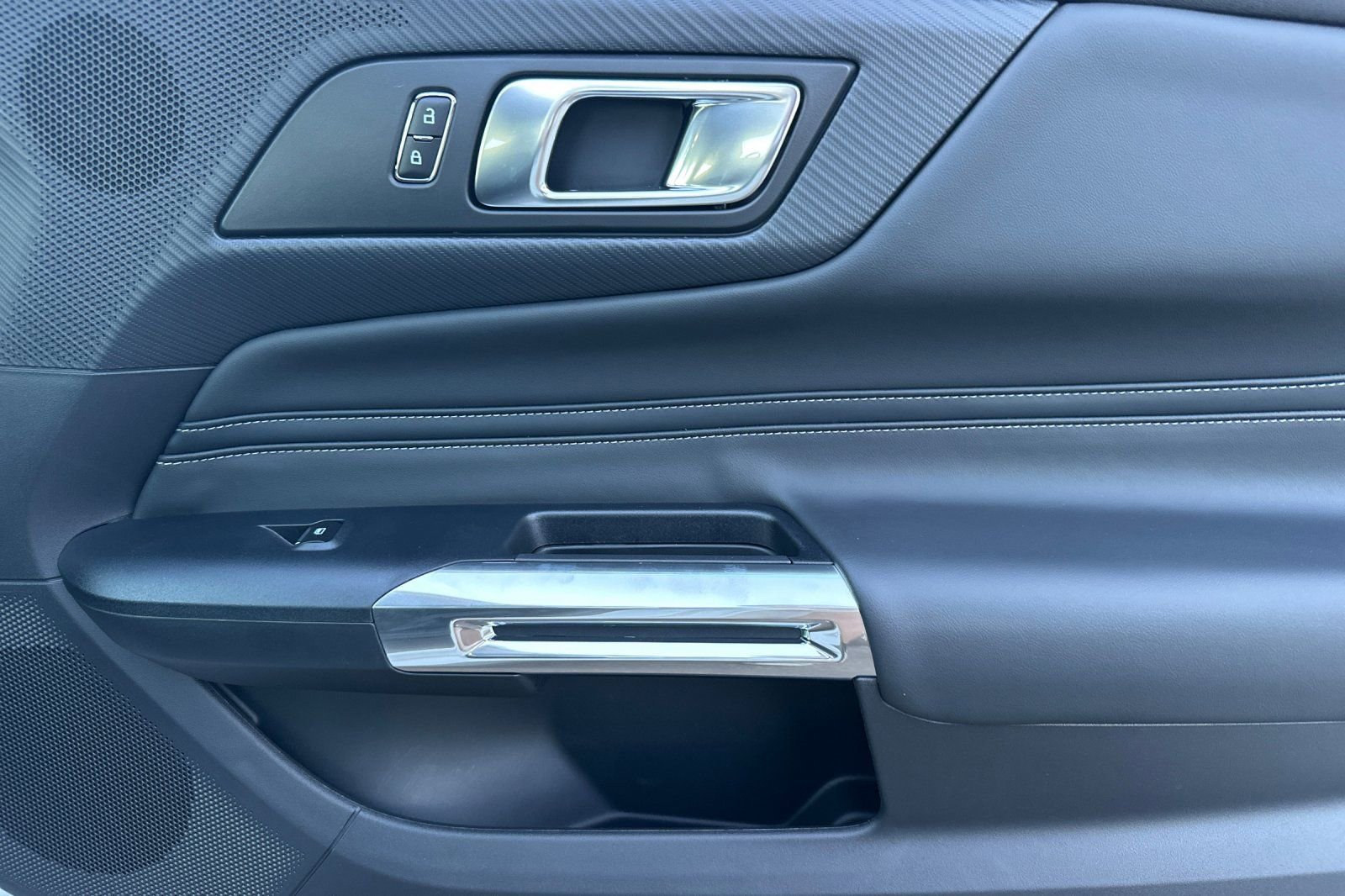 New 2026 Ford Mustang Premium image 18