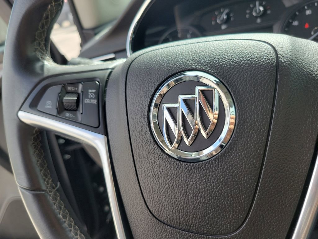 Used 2020 Buick Encore Preferred FWD image 25