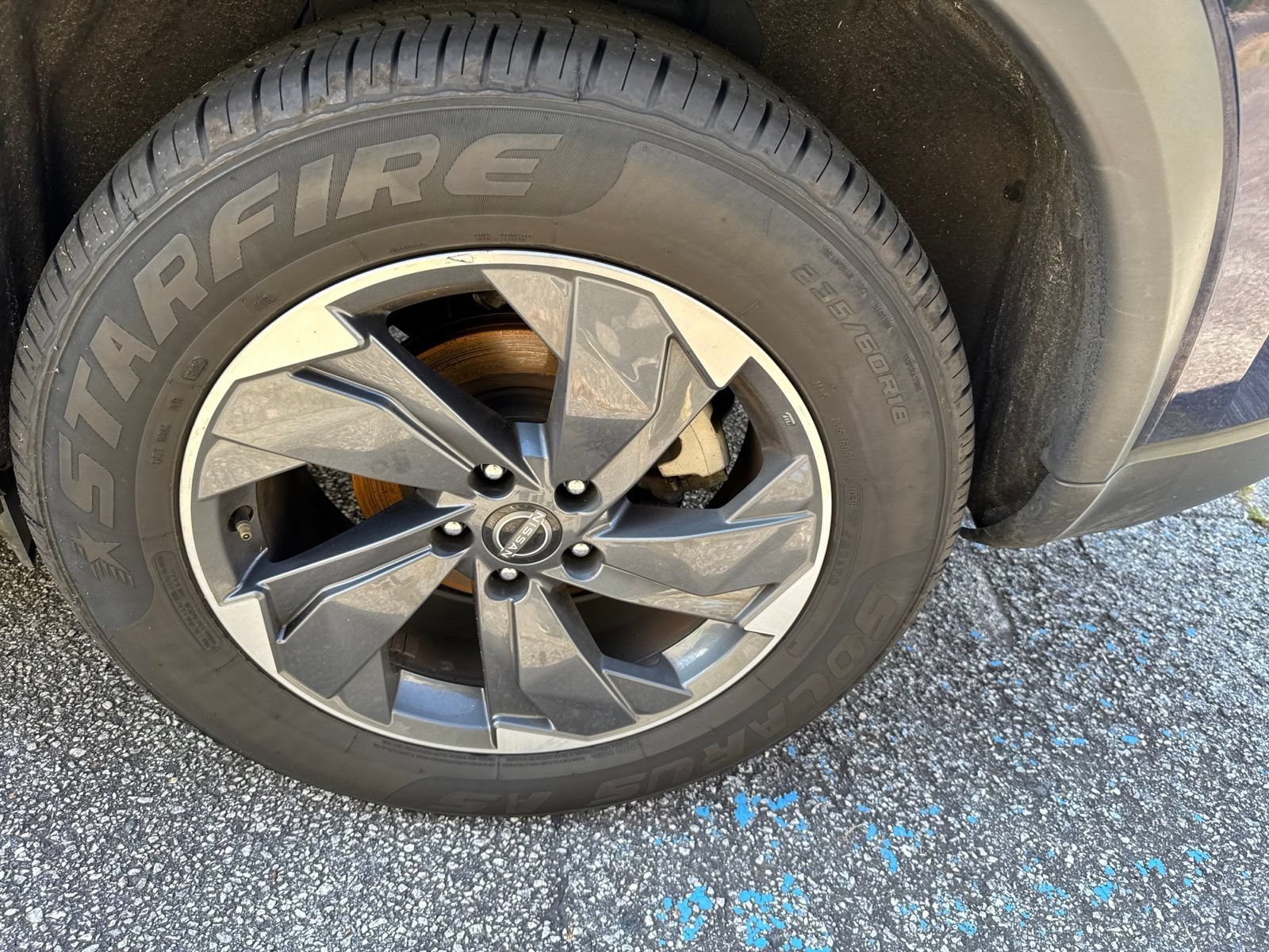 Used 2024 Nissan Rogue SV FWD image 20