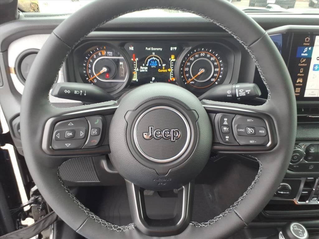 New 2025 Jeep Gladiator Sport AWD/4WD image 13