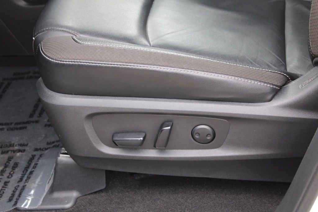 Certified 2023 Nissan Pathfinder SL image 18