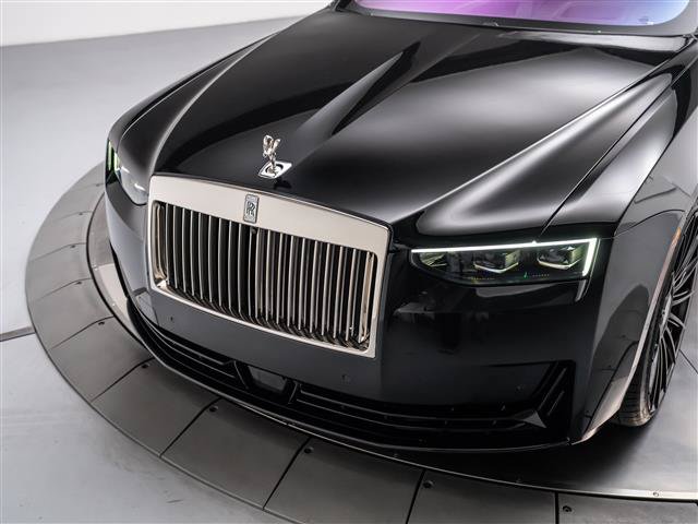 Used 2025 Rolls-Royce Ghost AWD/4WD image 10