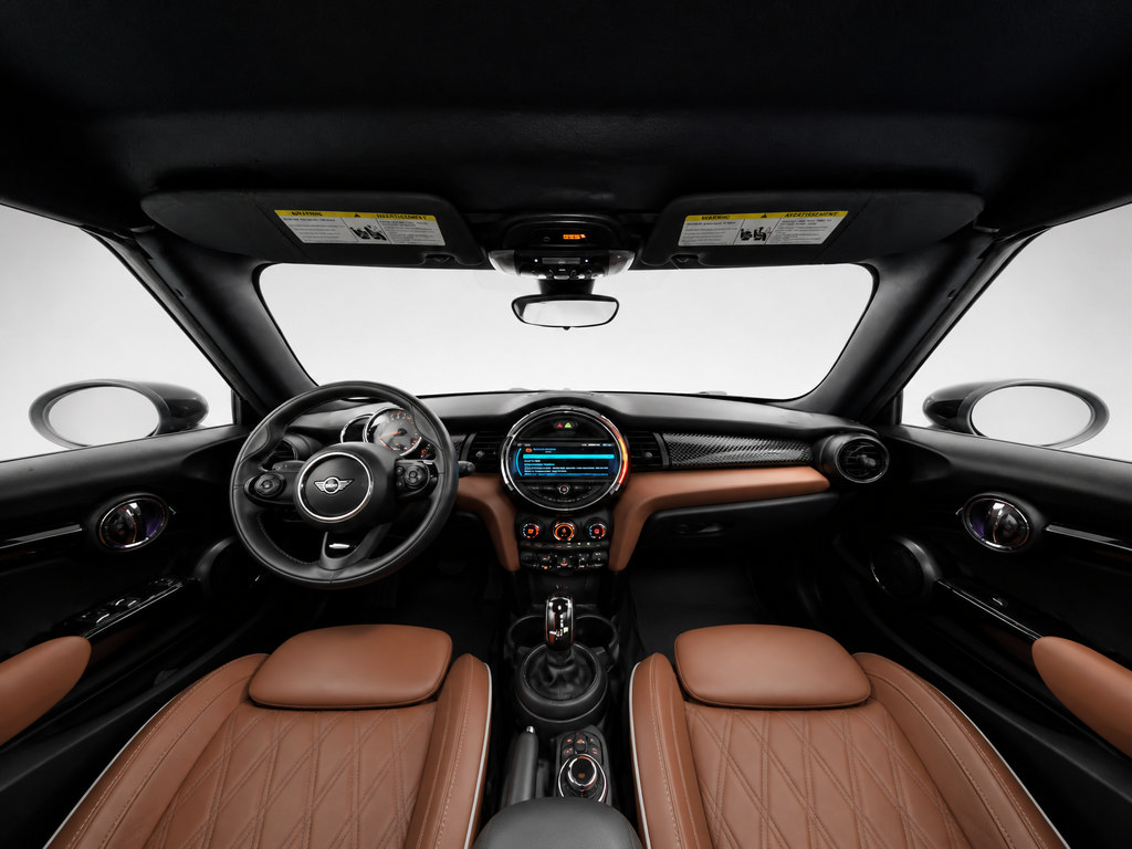 Used 2020 MINI Cooper S w/ Signature Upholstery Package FWD image 11
