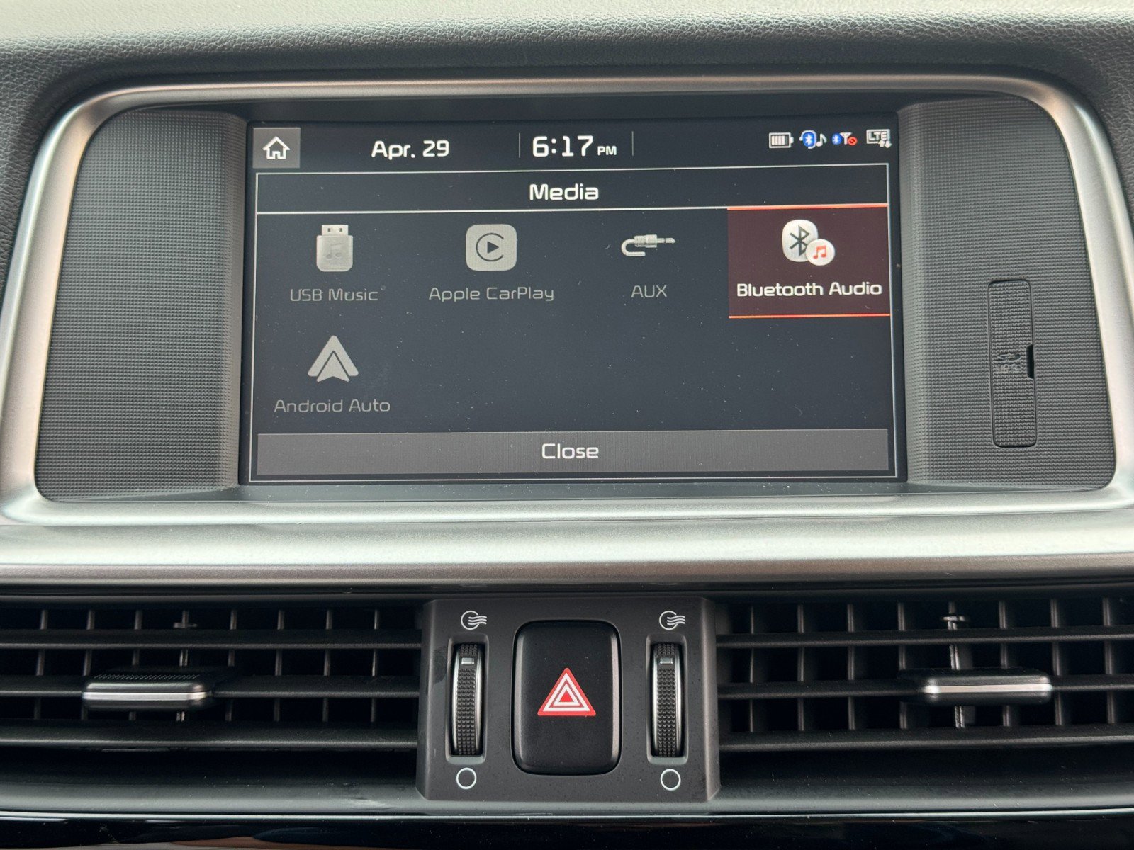 Used 2020 Kia Optima EX w/ Technology Package FWD image 26