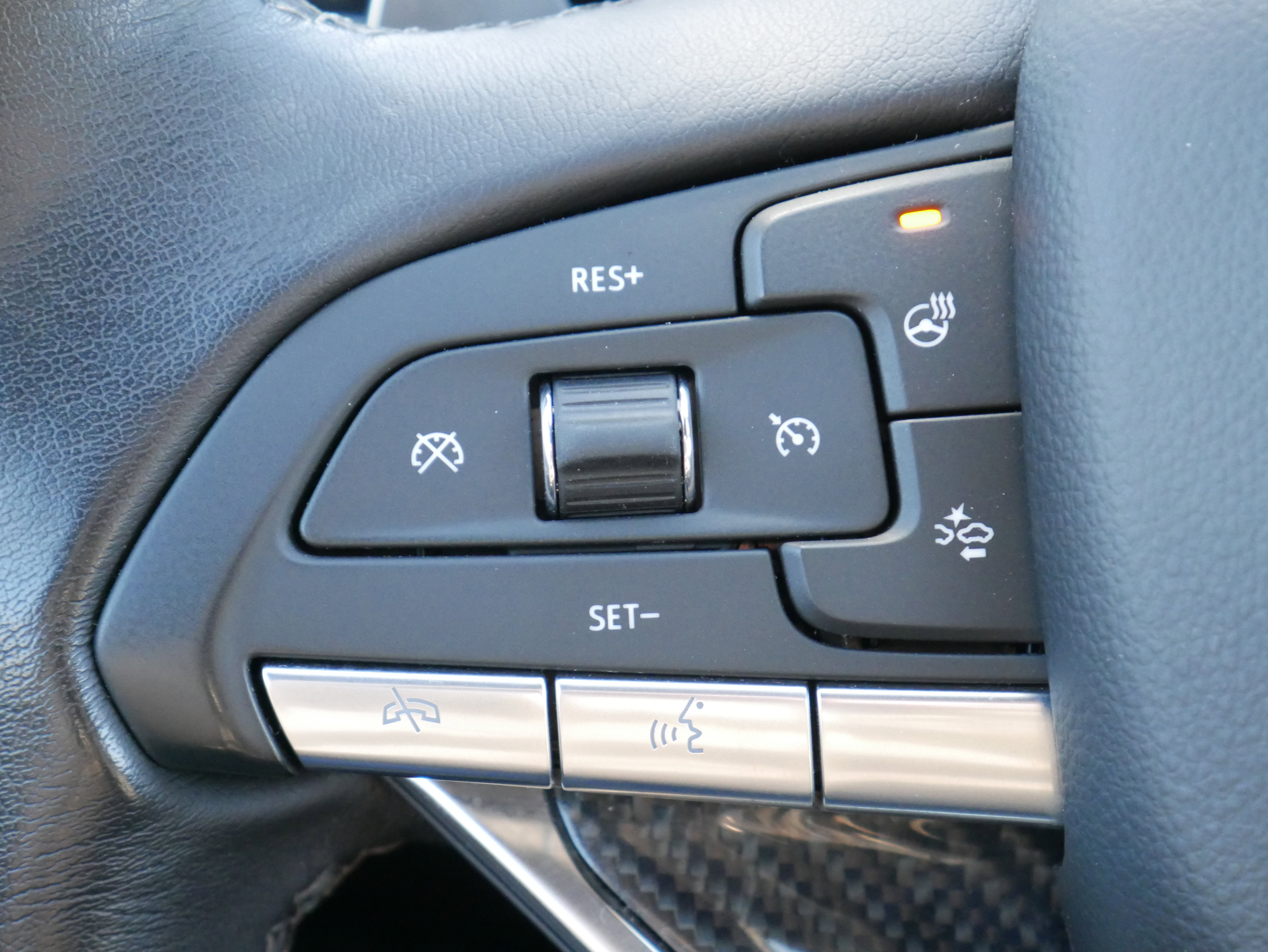 Certified 2024 Cadillac XT6 Sport w/ Technology Package image 26