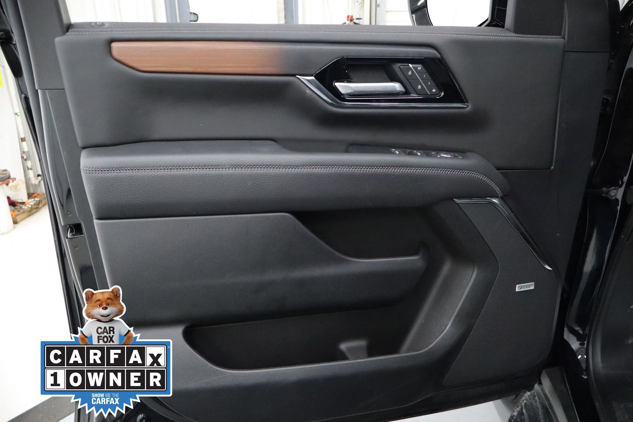 Used 2025 GMC Yukon Denali image 9