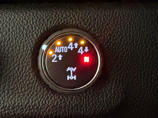 Used 2018 Chevrolet Colorado Z71 image 11