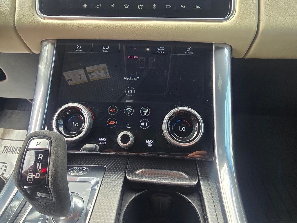 Used 2020 Land Rover Range Rover Sport HST AWD/4WD image 22