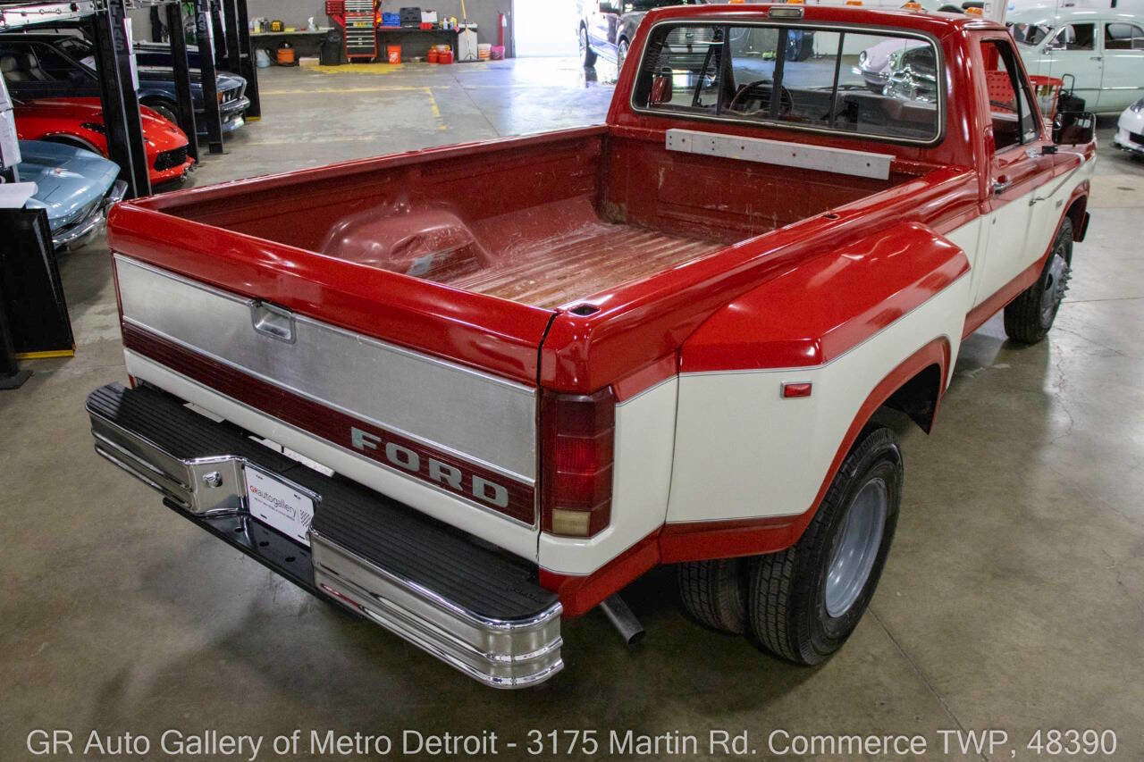 Used 1986 Ford F350 2WD Regular Cab image 15