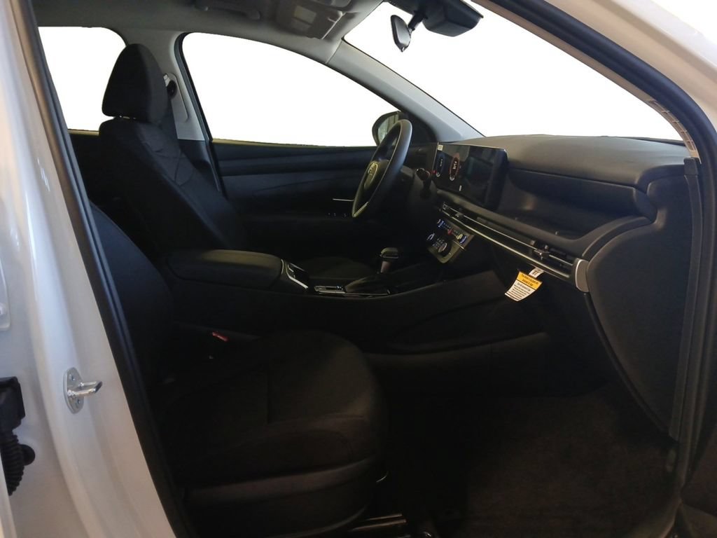 New 2026 Hyundai Tucson SE FWD image 16