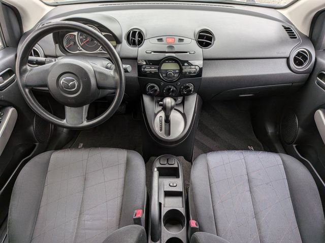 Used 2013 MAZDA MAZDA2 Sport image 23