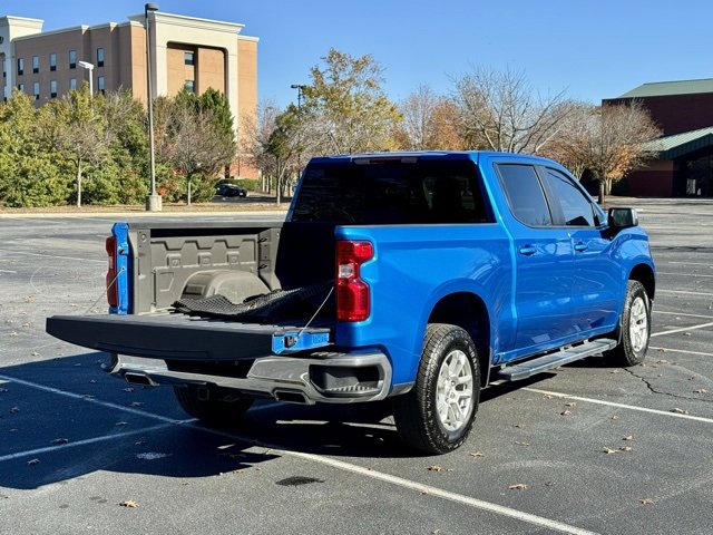 Used 2024 Chevrolet Silverado 1500 LT w/ Z71 Off-Road Package image 18