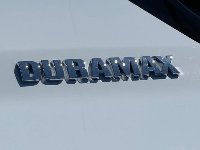 New 2026 Chevrolet Silverado 1500 LT w/ Safety Package AWD/4WD image 2