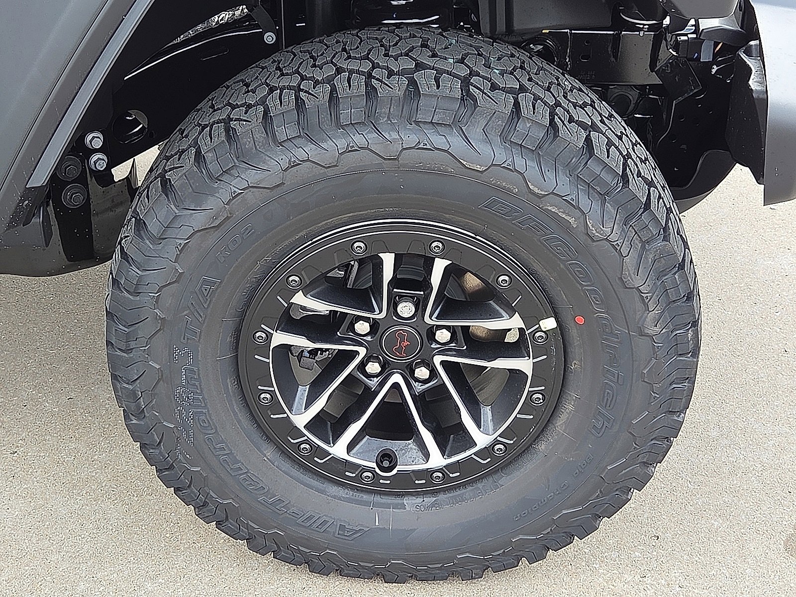 New 2026 Jeep Wrangler Unlimited Rubicon w/ Safety Group image 23