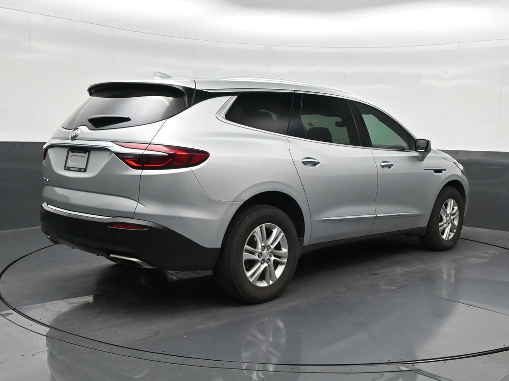 Used 2021 Buick Enclave Essence w/ Sound and Sites Package FWD image 5