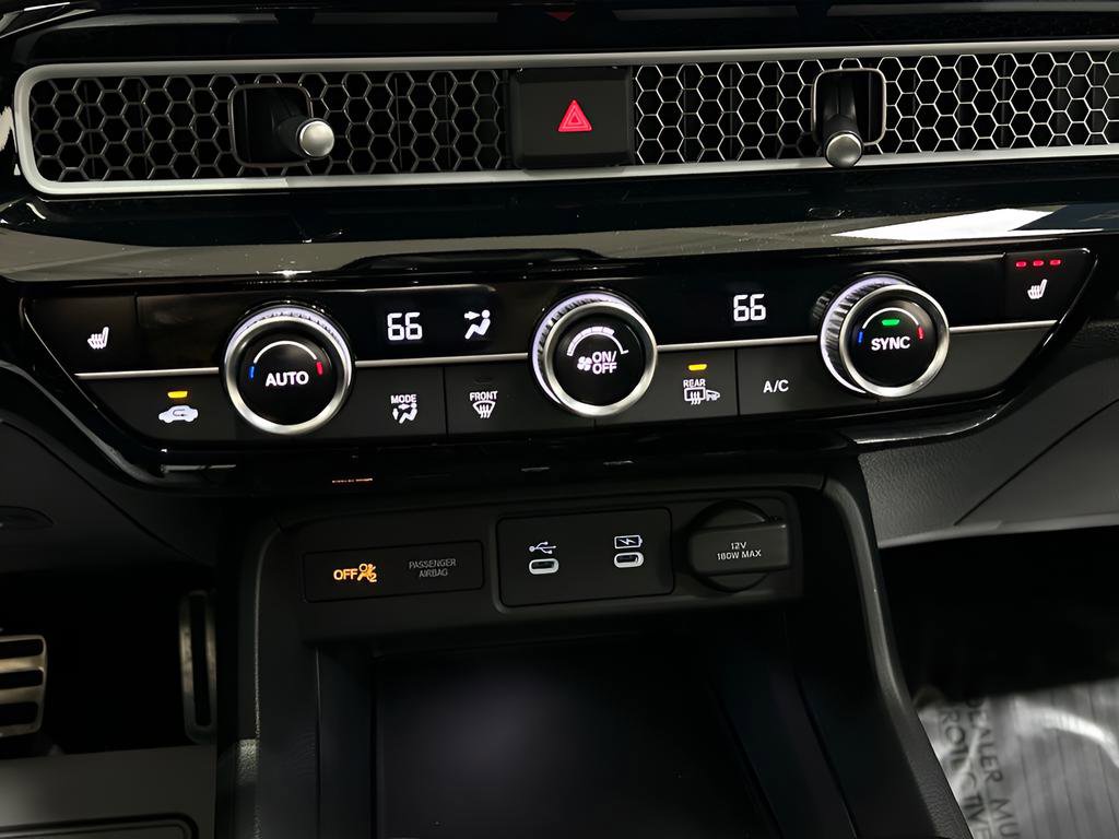 Certified 2025 Honda Civic Sport image 21