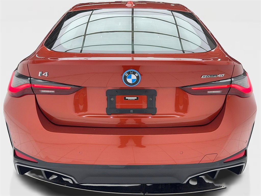 Used 2022 BMW i4 eDrive40 w/ Premium Package image 11