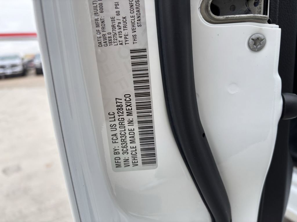 Used 2024 RAM 3500 Tradesman w/ Chrome Appearance Group AWD/4WD image 29