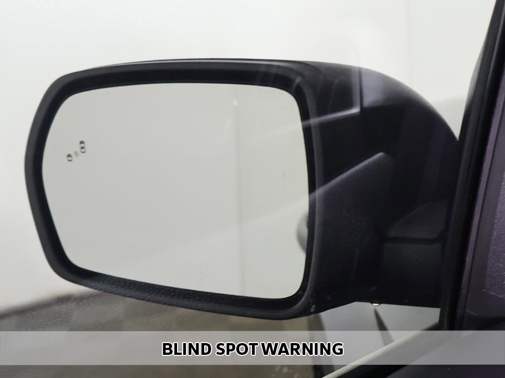 Used 2024 Ford Edge SE AWD/4WD image 3