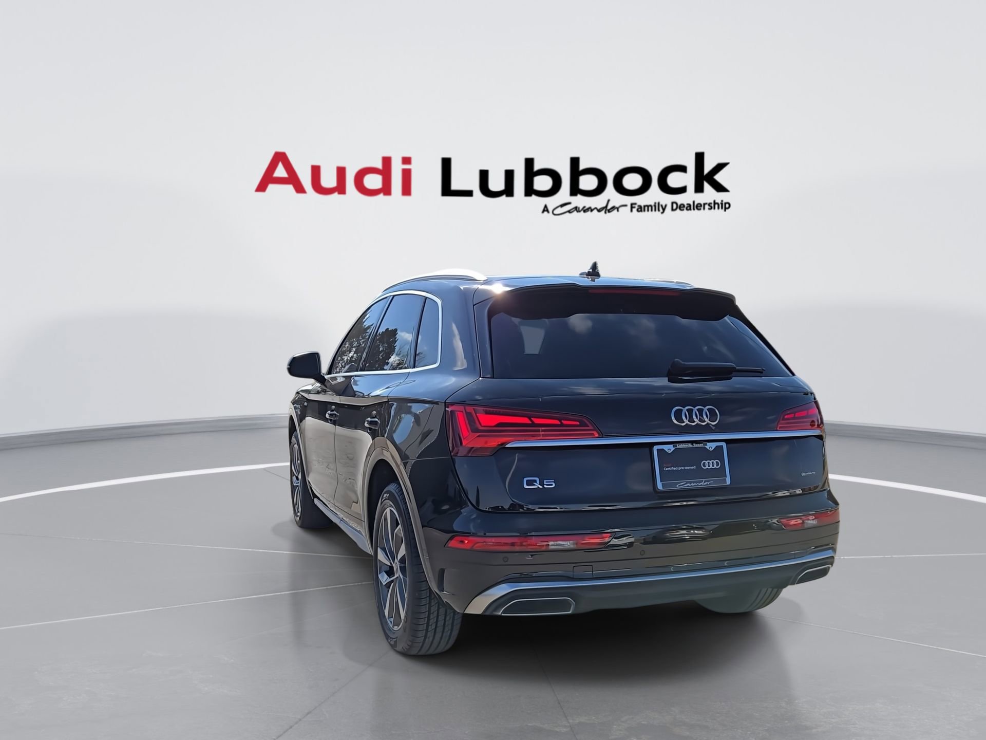 Used 2023 Audi Q5 2.0T Premium Plus w/ Premium Plus Package image 7