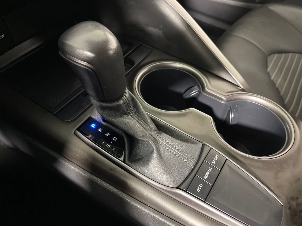 Used 2024 Toyota Camry SE FWD image 22