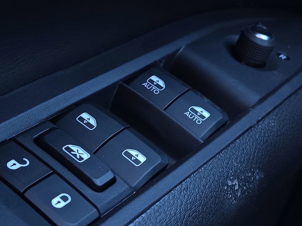 New 2026 Jeep Compass Latitude AWD/4WD image 16
