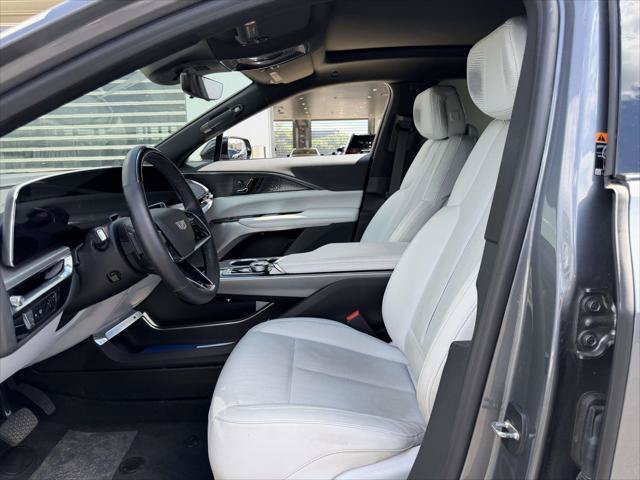Used 2023 Cadillac Lyriq 2WD image 22