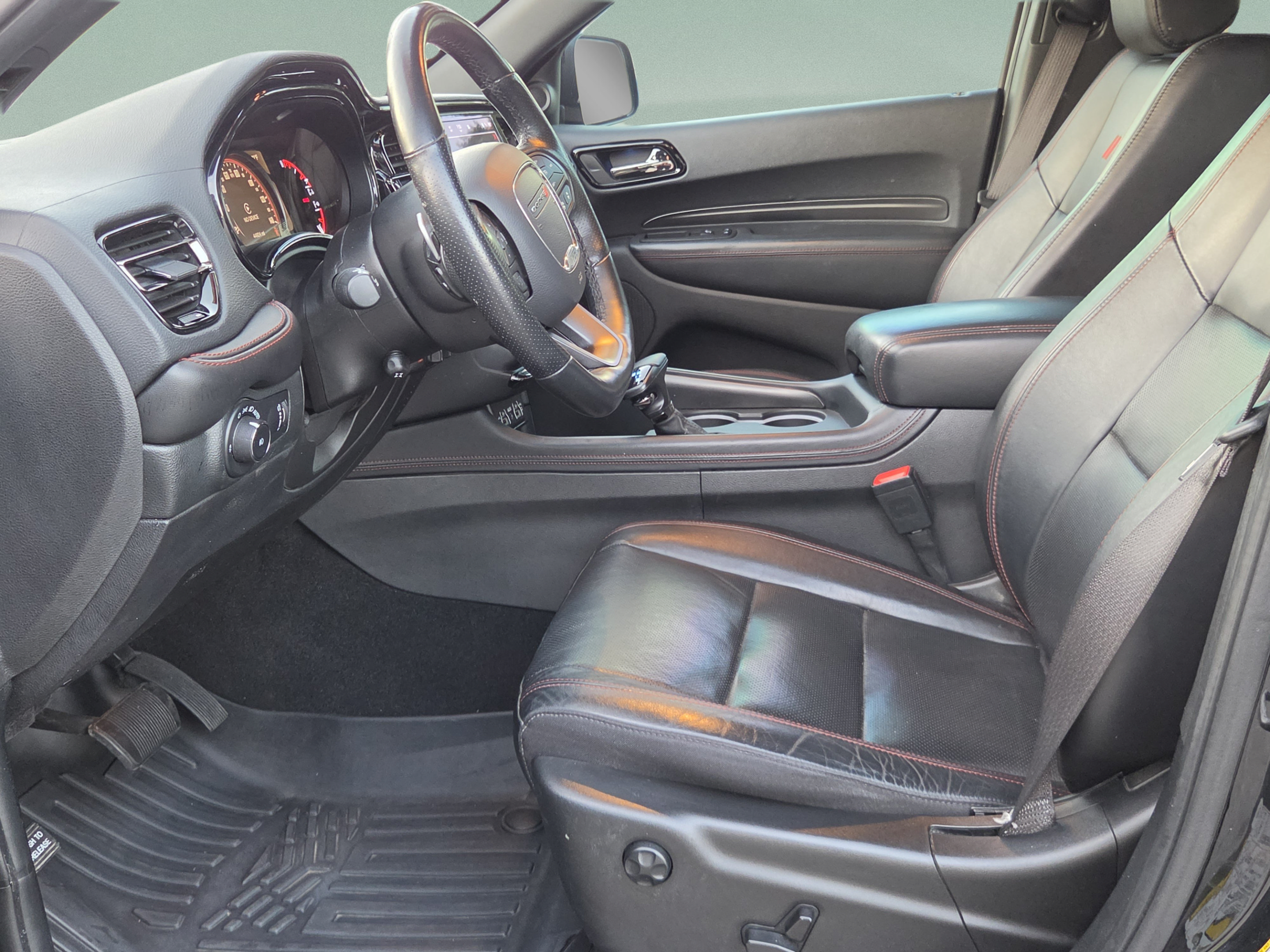 Used 2023 Dodge Durango GT RWD image 13