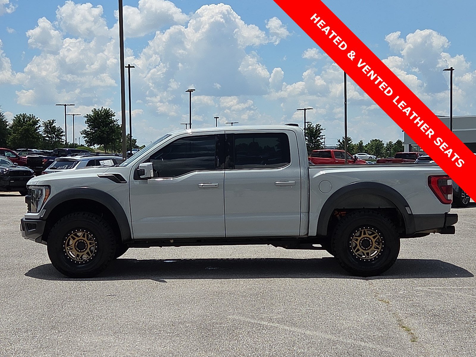 Used 2023 Ford F150 Raptor AWD/4WD image 3
