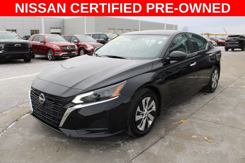 Certified 2024 Nissan Altima 2.5 S image 3