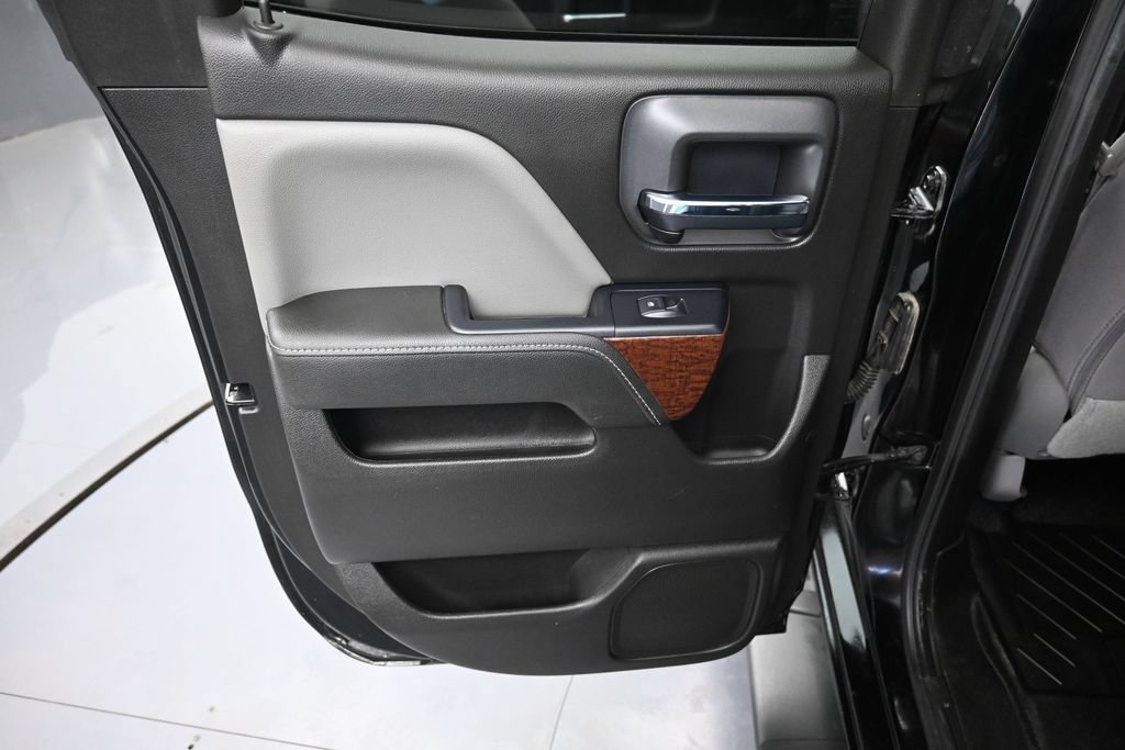 Used 2018 GMC Sierra 1500 SLE w/ SLE Value Package AWD/4WD image 25