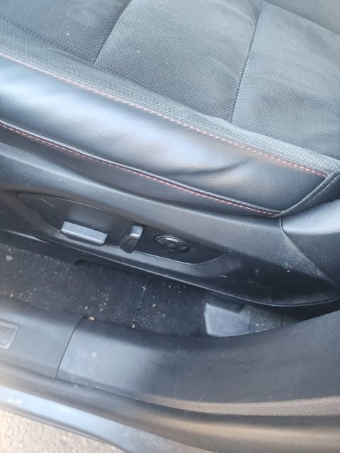 Used 2025 Ford Explorer ST image 50