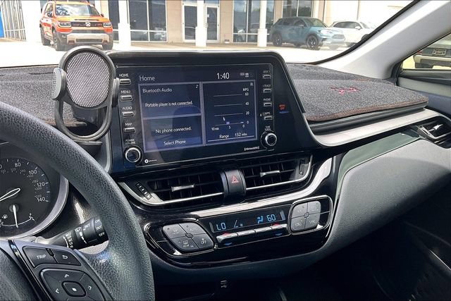 Used 2021 Toyota C-HR LE FWD image 22