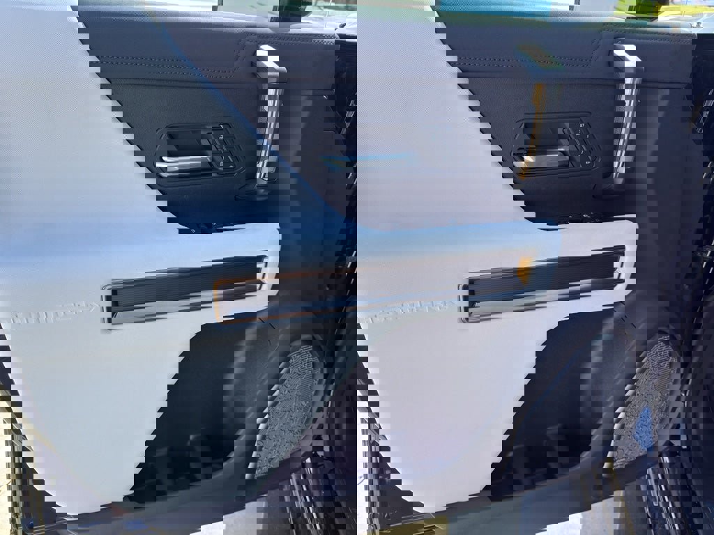 New 2025 GMC Hummer EV 2X image 10