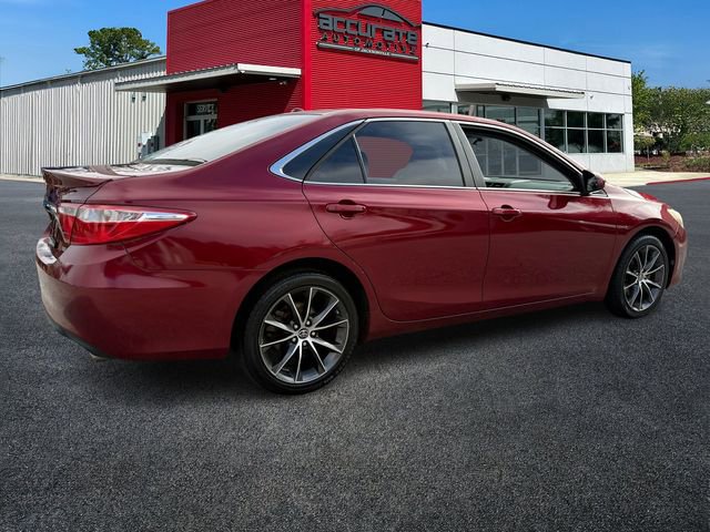 Used 2015 Toyota Camry XSE image 5