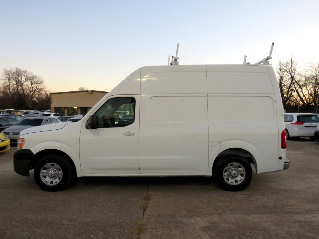 Used 2012 Nissan NV 2500 SV w/ Side Curtain Airbag Pkg image 8
