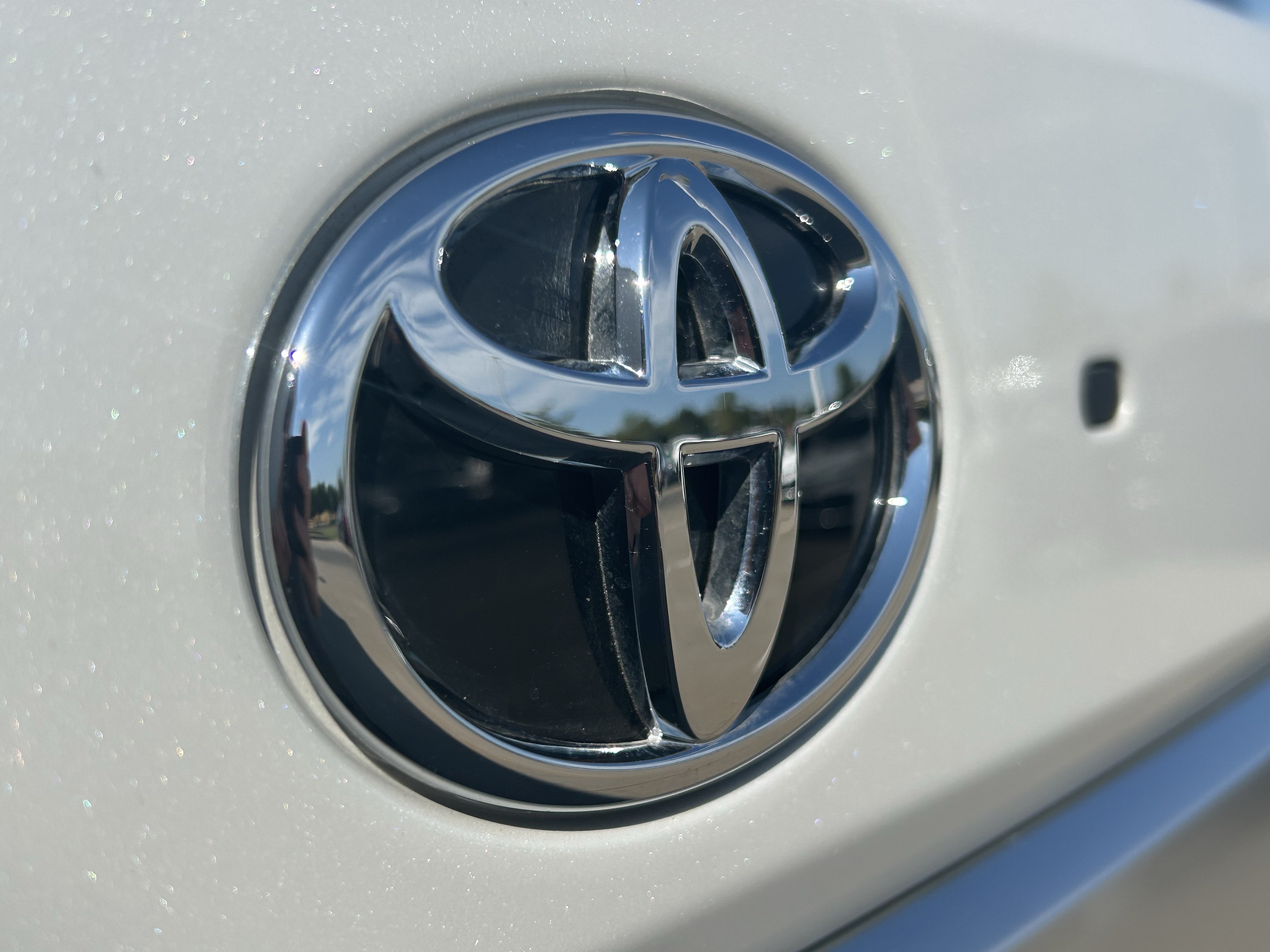 Certified 2025 Toyota Sequoia Capstone AWD/4WD image 7